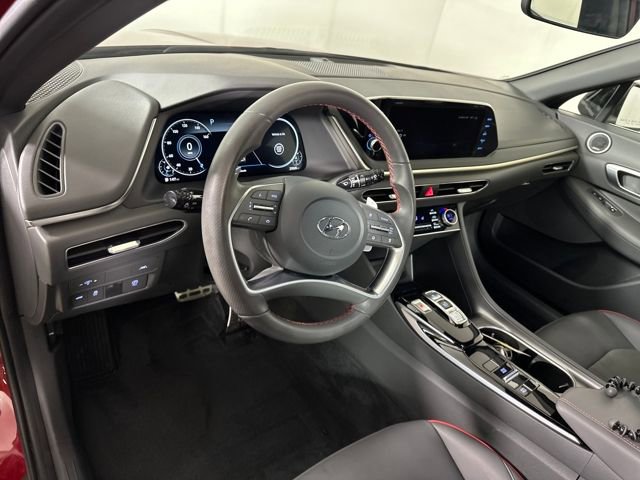 Used 2023 Hyundai Sonata SEL Plus image 13