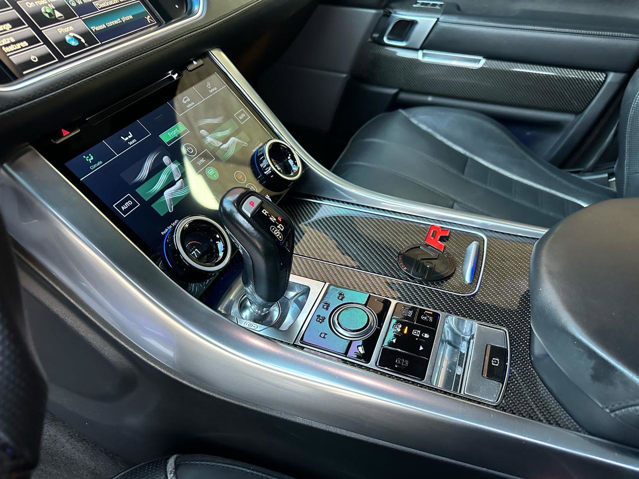 Used 2015 Land Rover Range Rover Sport SVR image 50