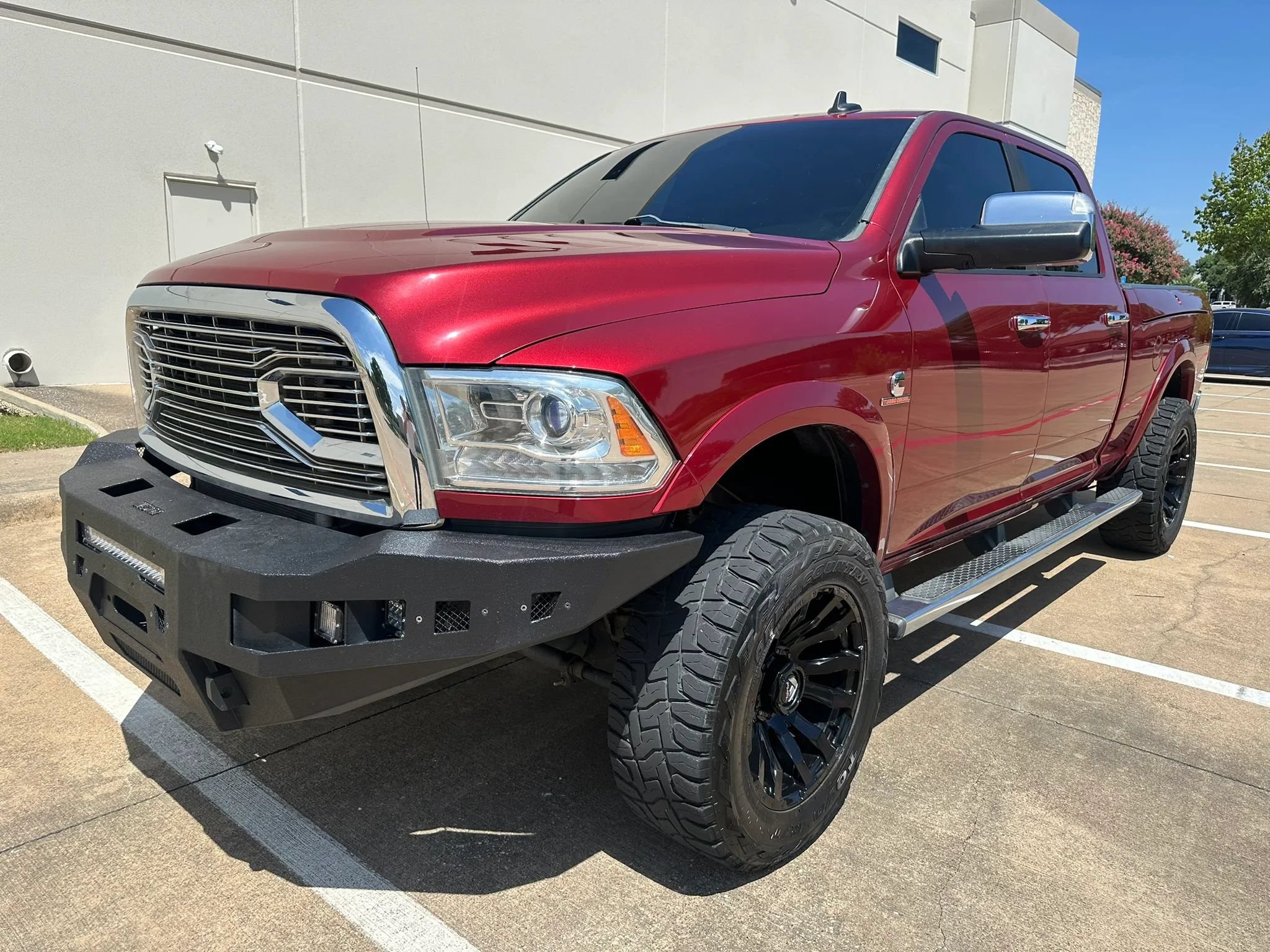 Used 2015 RAM 2500 Limited AWD/4WD image 2