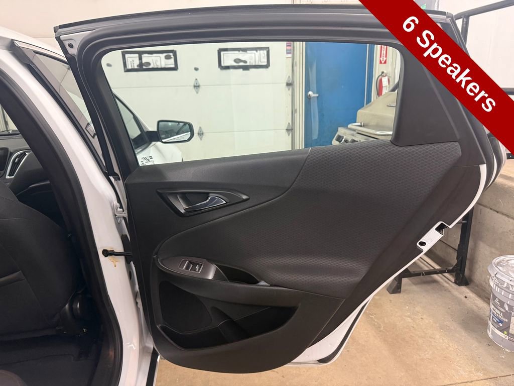 Used 2021 Chevrolet Malibu LT image 33