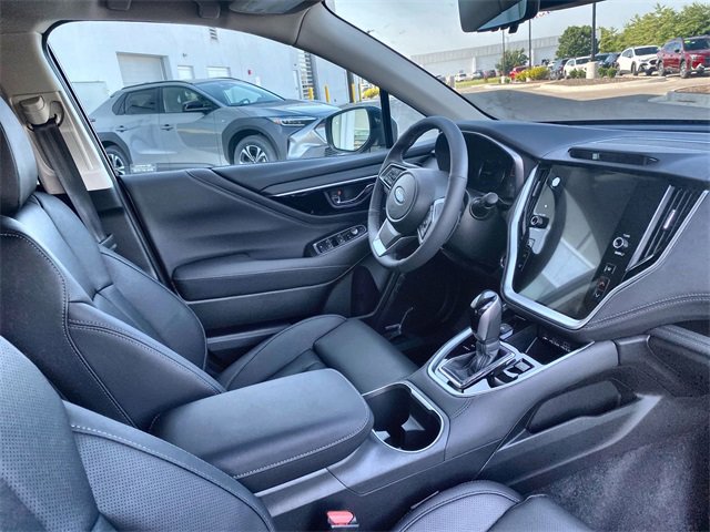 New 2025 Subaru Outback Touring w/ Popular Package #2 image 19