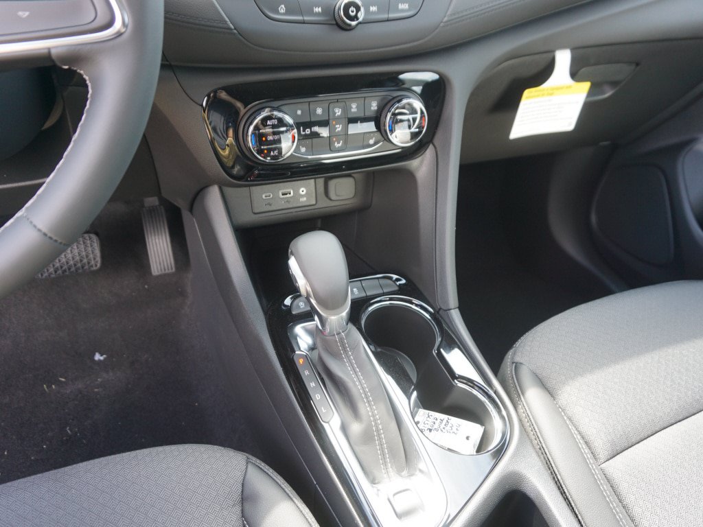 New 2023 Buick Encore GX Select AWD/4WD image 17