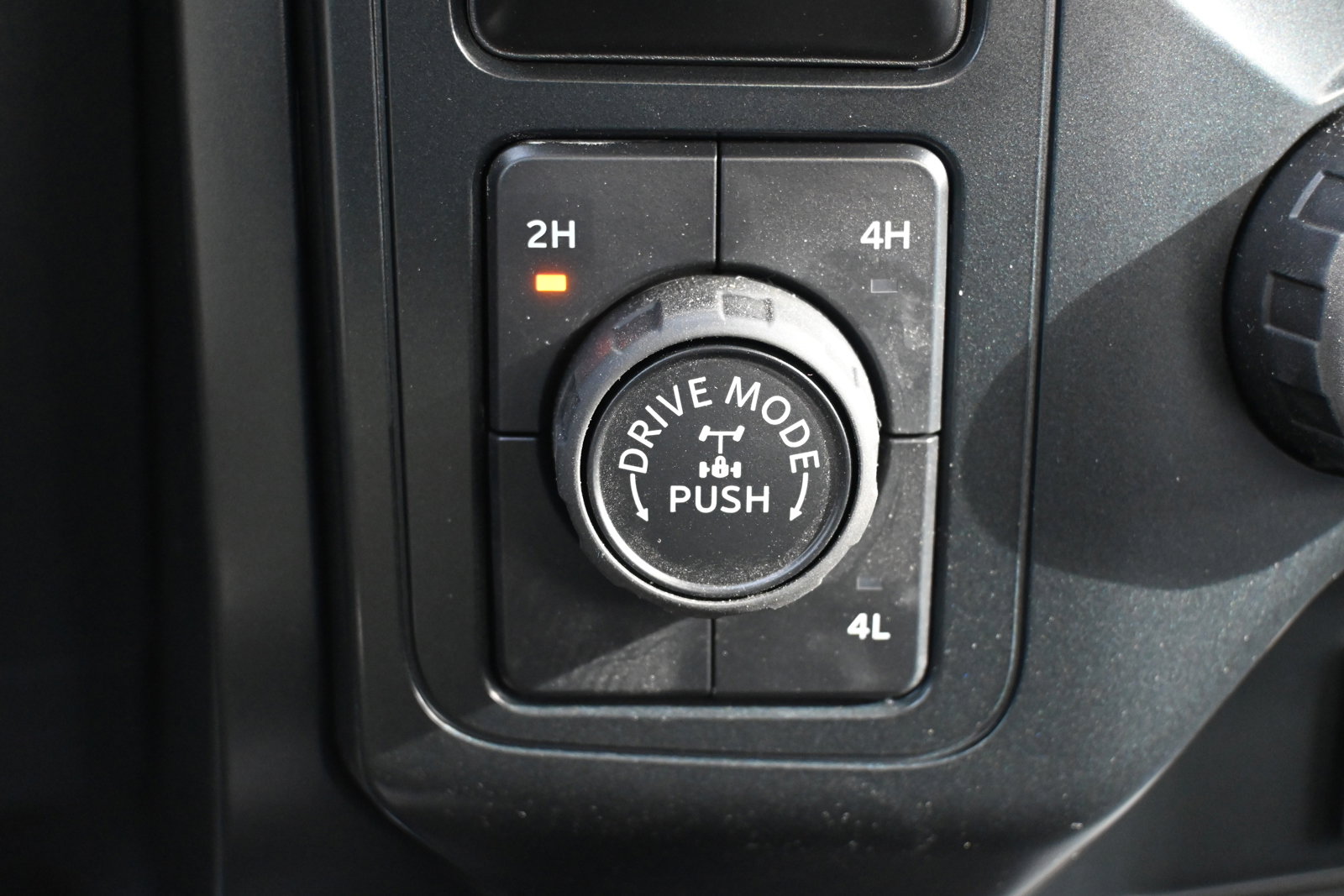 New 2025 Ford F150 XL w/ Equipment Group 103A High image 21