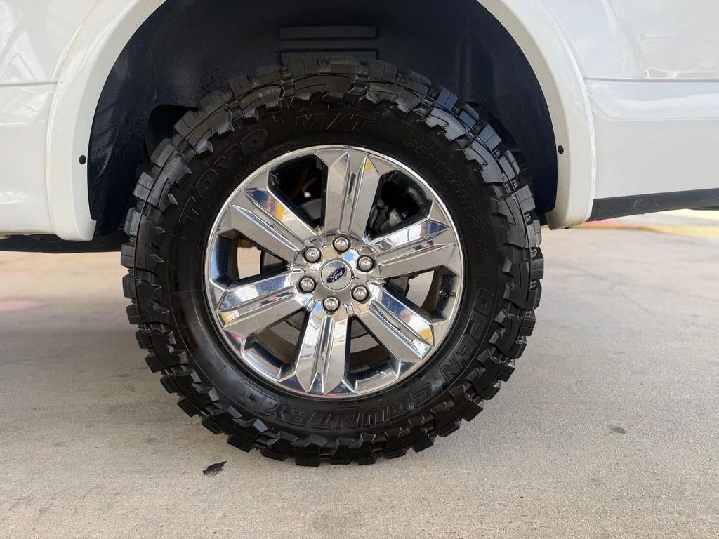 Used 2020 Ford F150 Lariat image 11