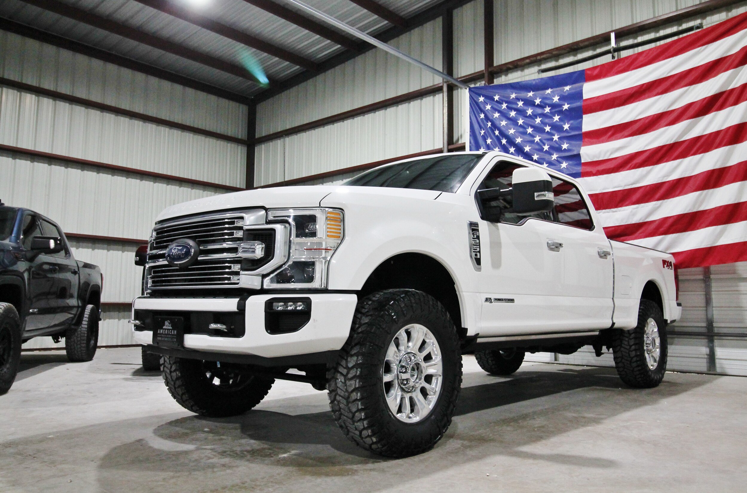 Used 2022 Ford F250 Limited AWD/4WD image 3
