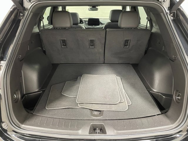 Used 2023 Chevrolet Blazer RS image 25