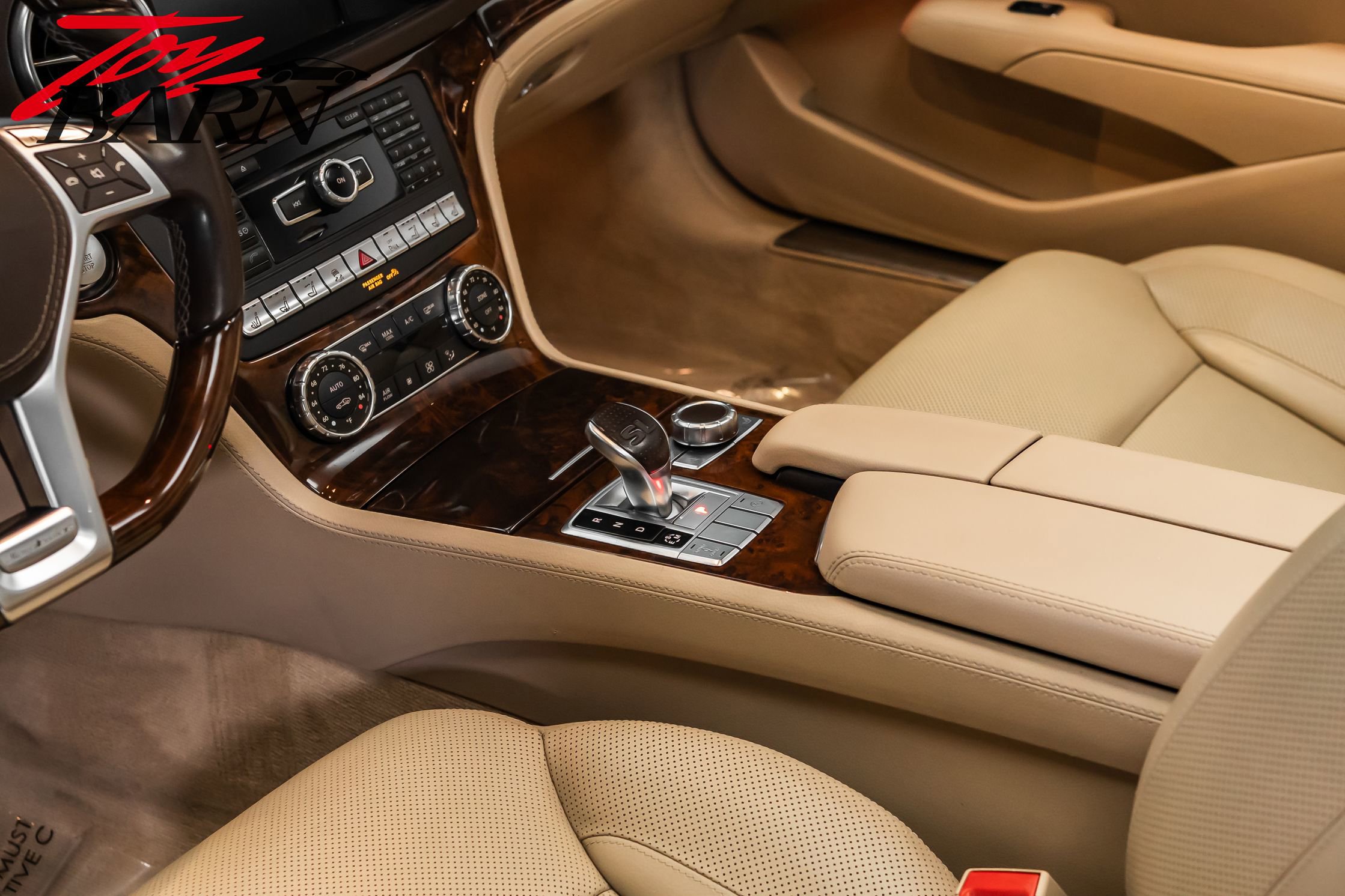 Used 2015 Mercedes-Benz SL 550 image 35