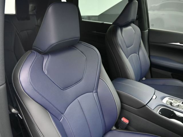 New 2026 INFINITI QX60 Sport w/ Dark Cargo Package image 44