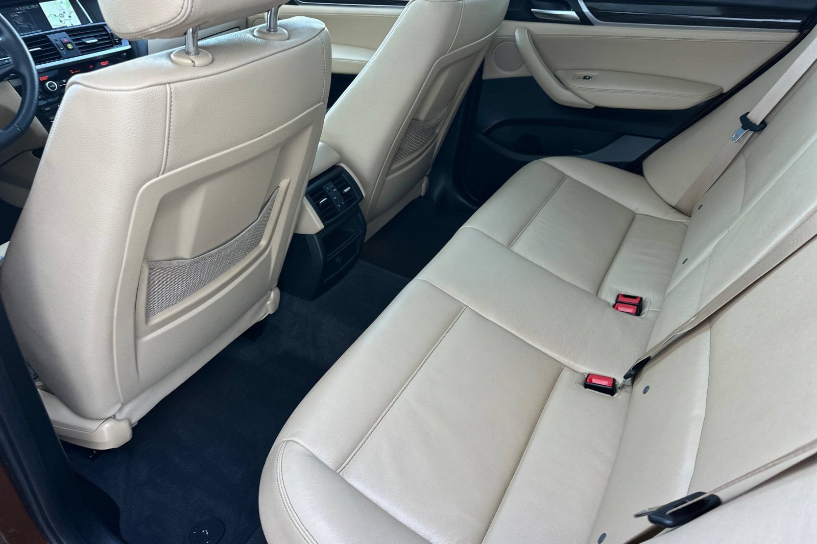 Used 2017 BMW X3 sDrive28i RWD image 14