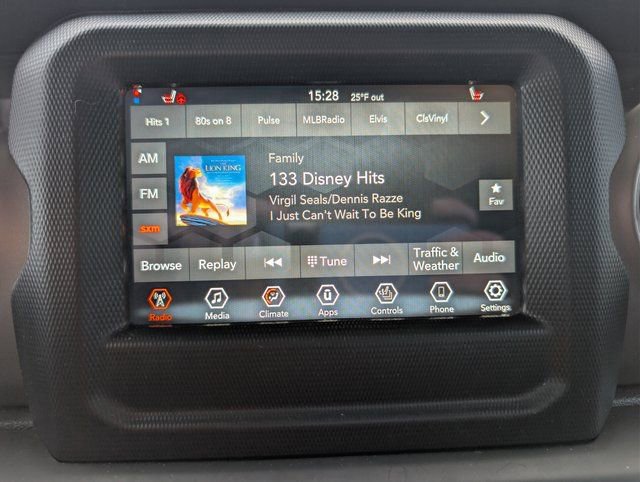 Used 2022 Jeep Gladiator Willys image 22