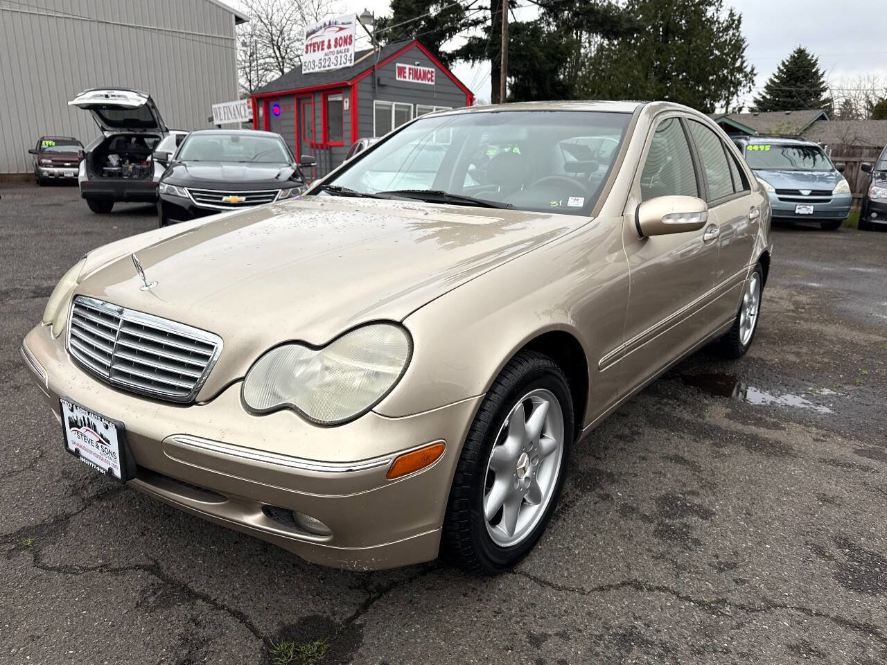 Used 2002 Mercedes-Benz C 240 Sedan image 5