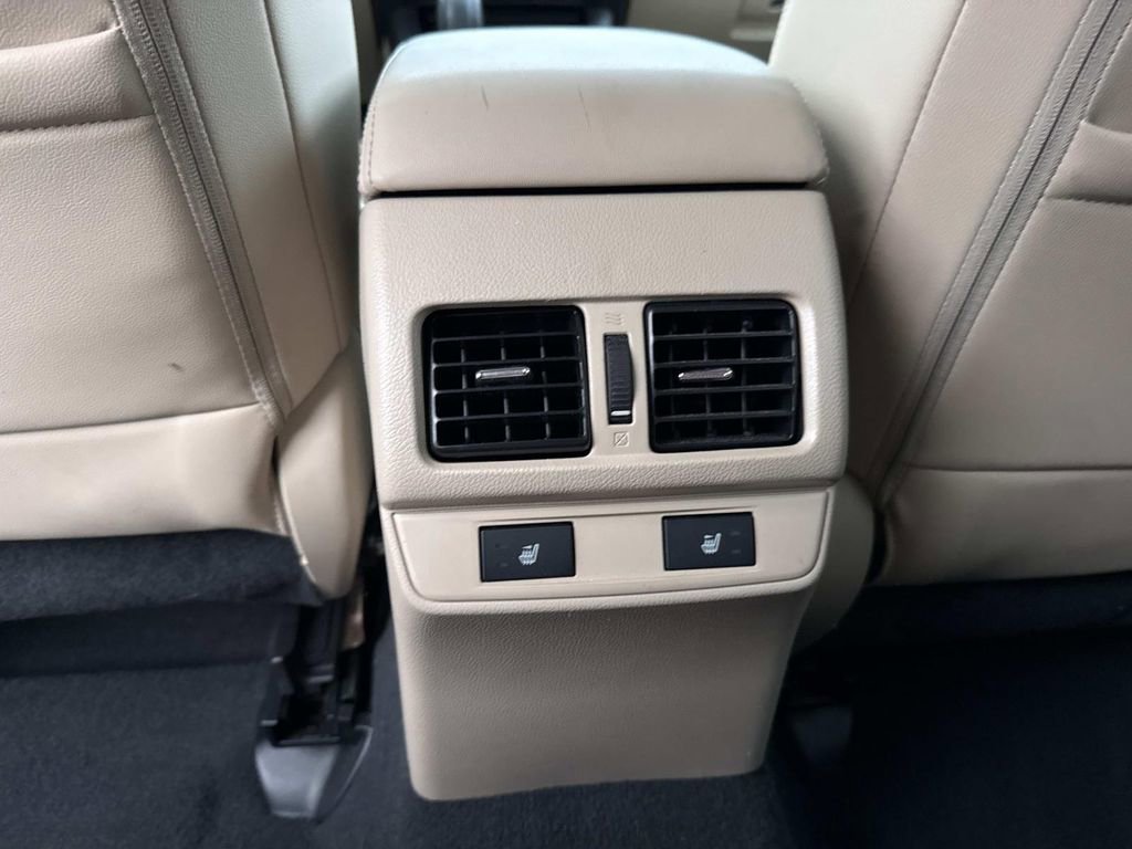 Used 2016 Subaru Outback 3.6R Limited image 20