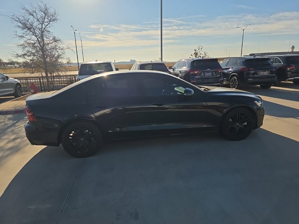 Used 2022 Volvo S60 T8 R-Design w/ Advanced Package image 2