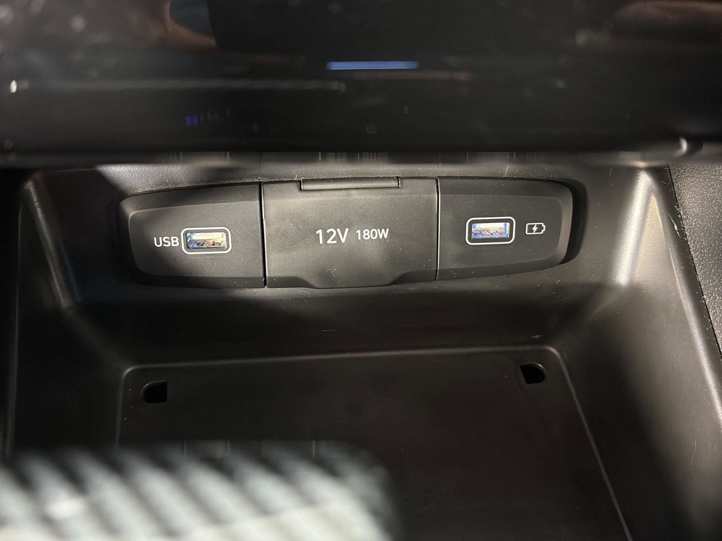 Used 2022 Hyundai Santa Cruz SEL image 30