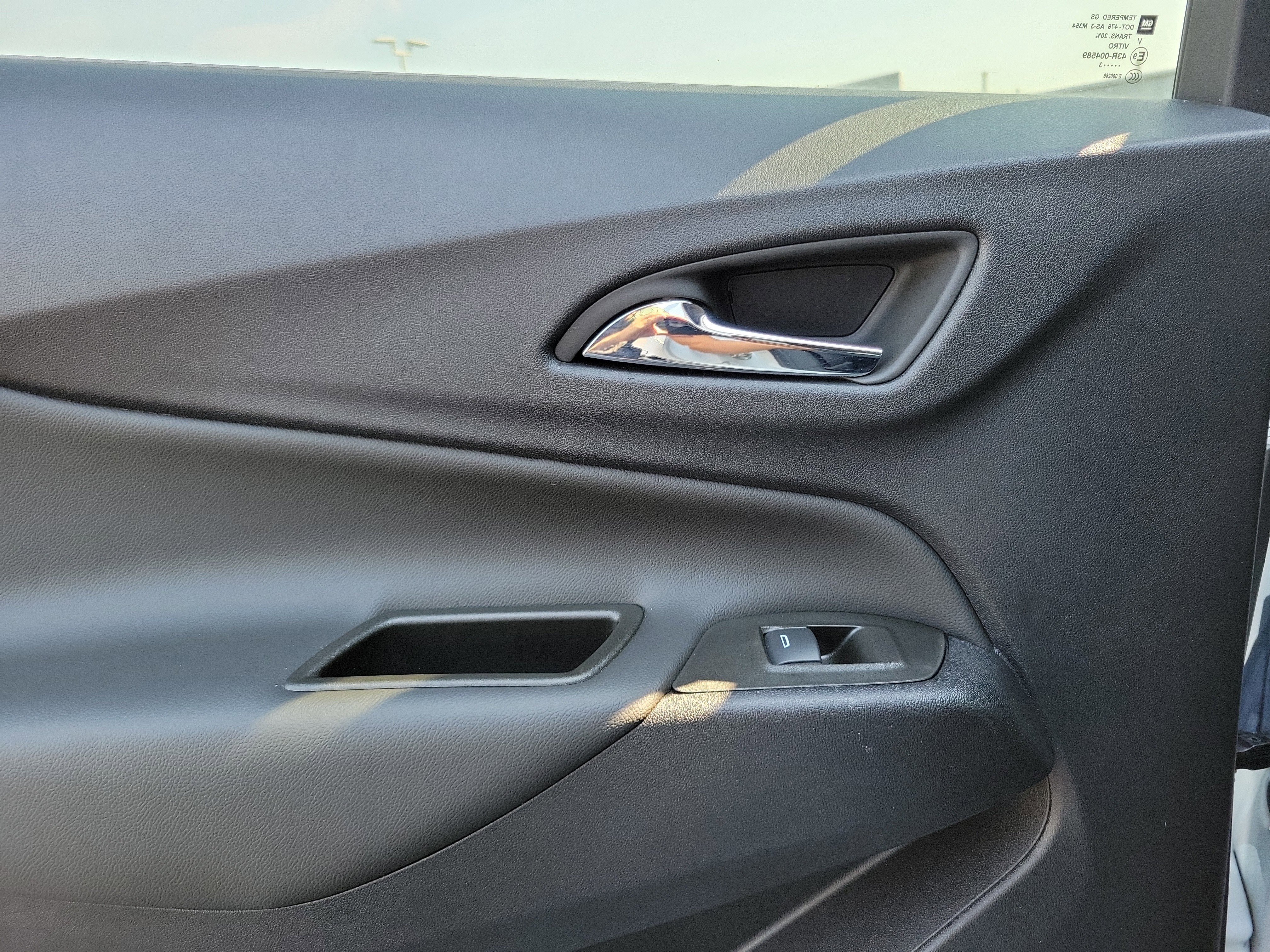 Used 2023 Chevrolet Equinox LT image 12