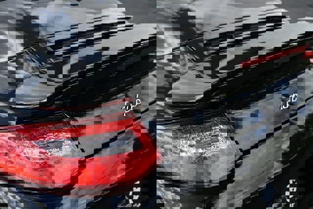 Used 2010 Porsche 911 Turbo image 48