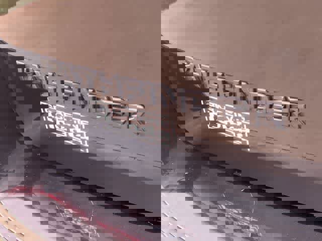 Used 2019 Nissan Pathfinder SL w/ Rock Creek Edition image 8