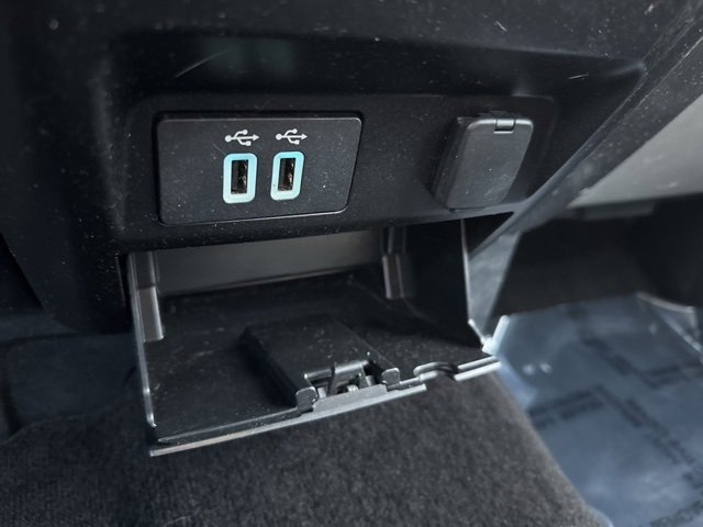 Used 2018 Ford F150 XLT w/ Equipment Group 302A Luxury image 15