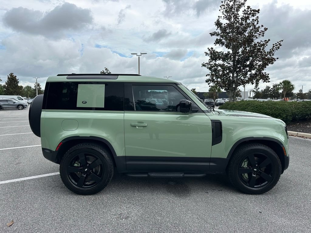 Used 2023 Land Rover Defender 110 75th Limited Edition AWD/4WD image 6