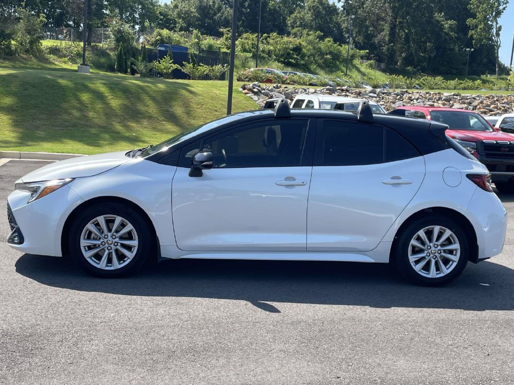 Used 2024 Toyota Corolla SE FWD image 6
