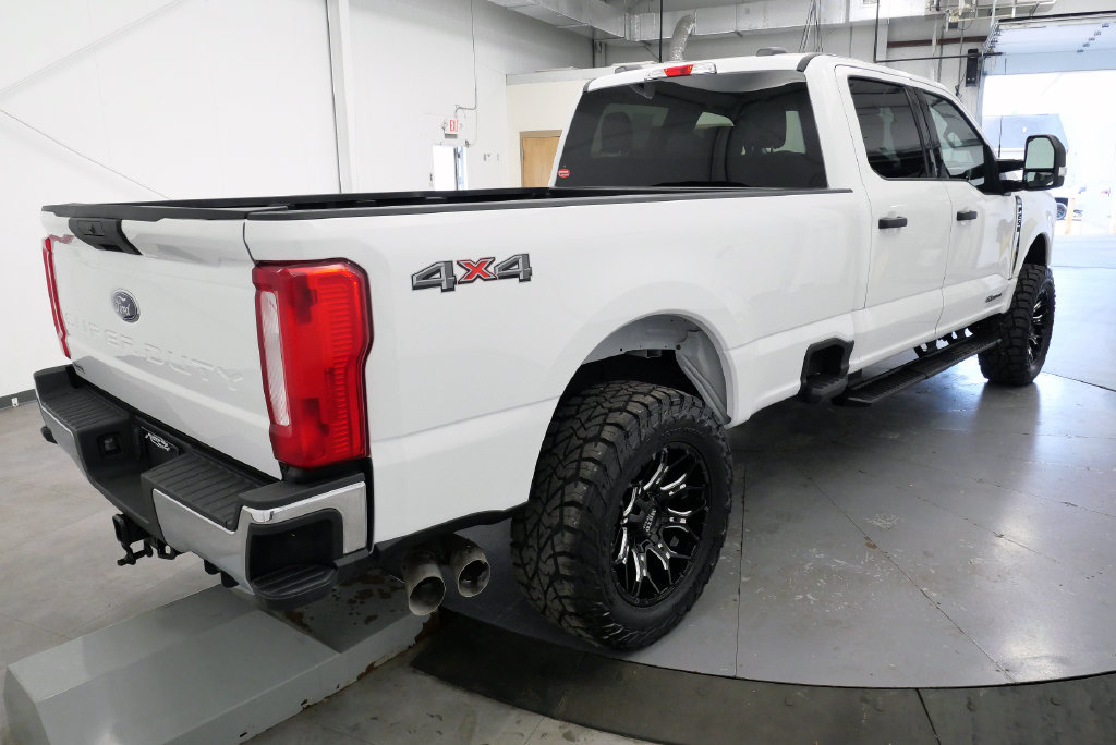 Used 2023 Ford F250 XLT AWD/4WD image 8