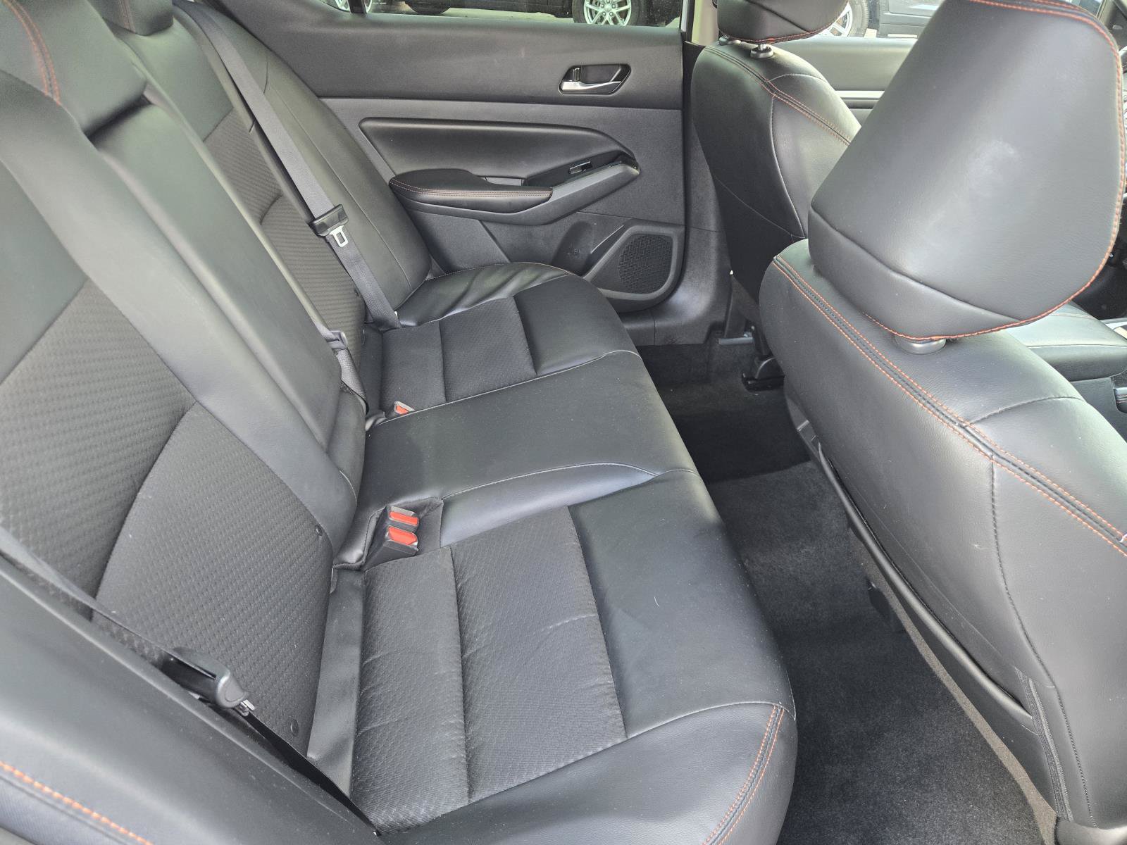 Used 2025 Nissan Altima 2.5 SR FWD image 29