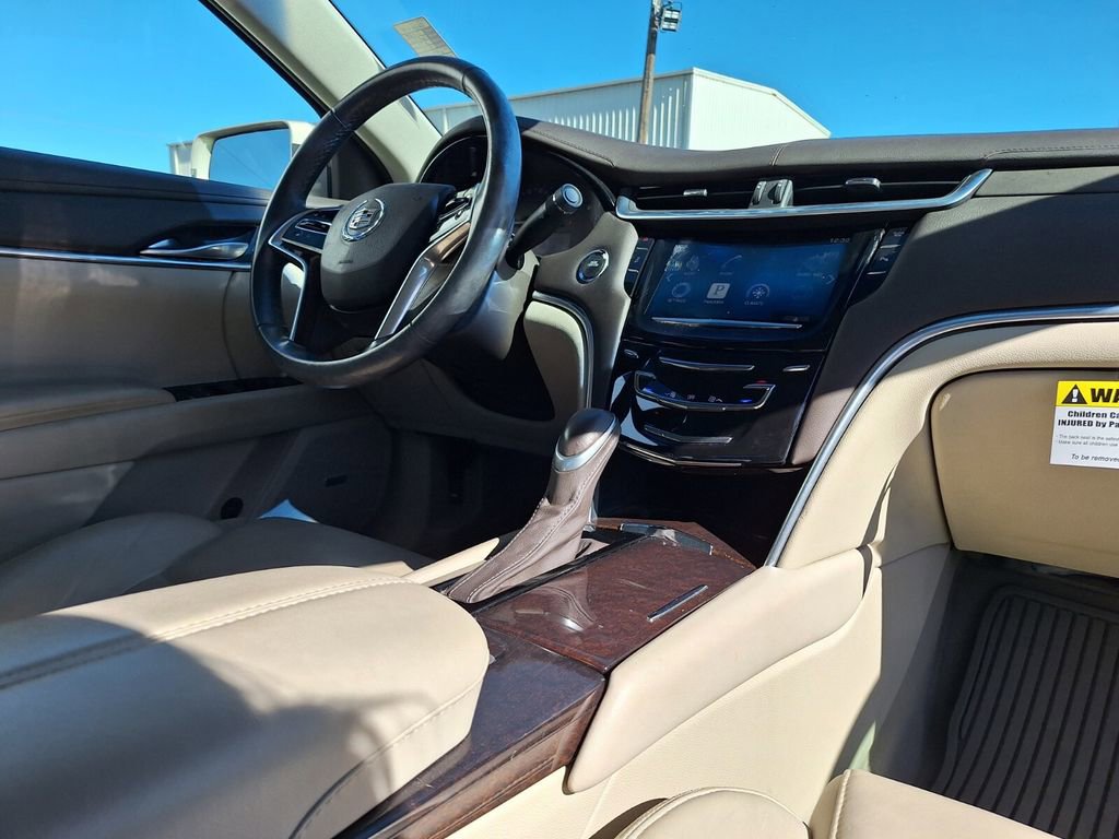 Used 2014 Cadillac XTS image 23