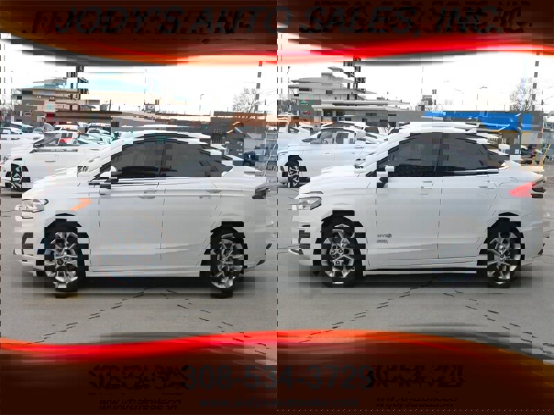 Used 2019 Ford Fusion SE image 33