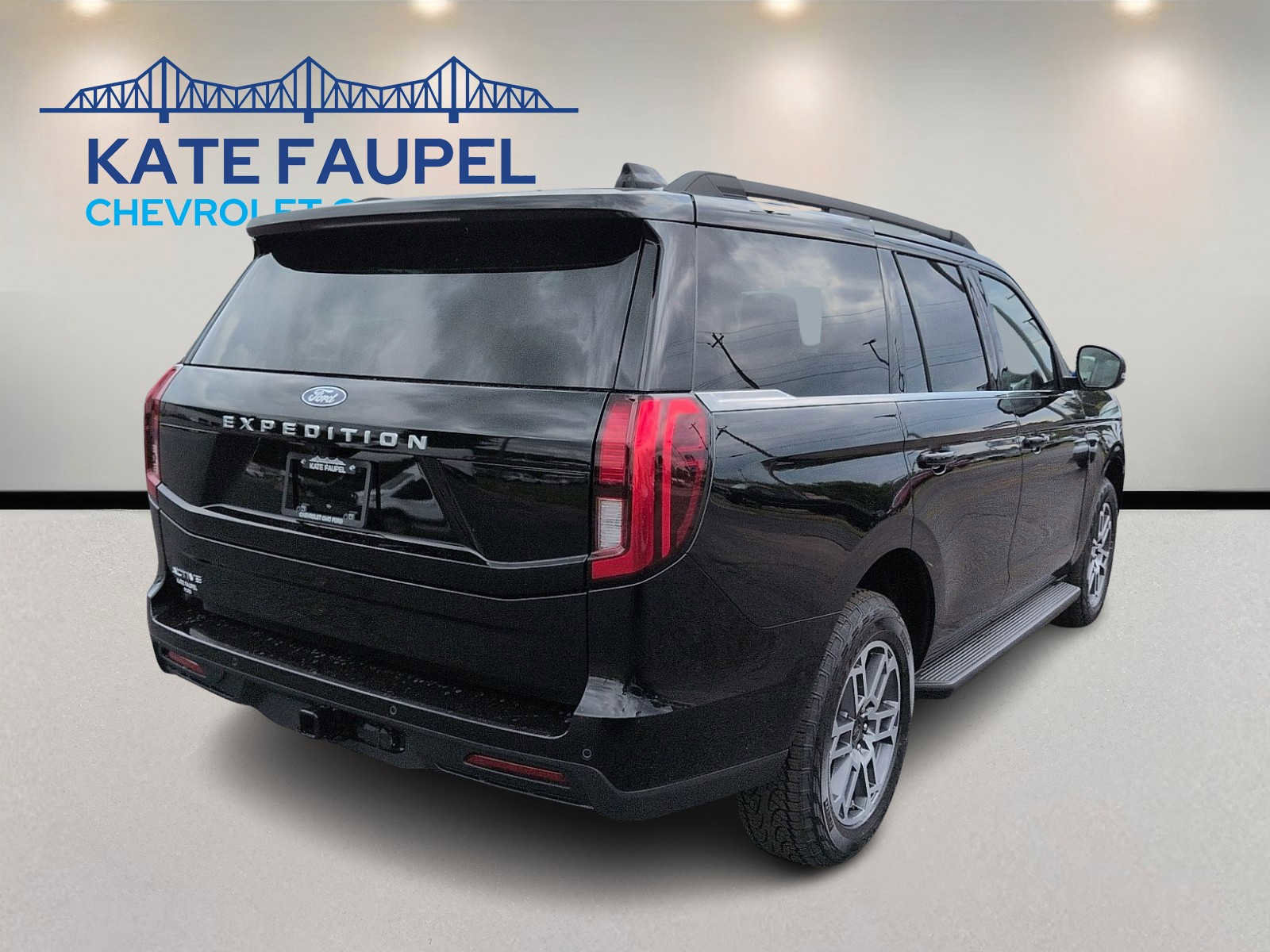 New 2026 Ford Expedition Active AWD/4WD image 7