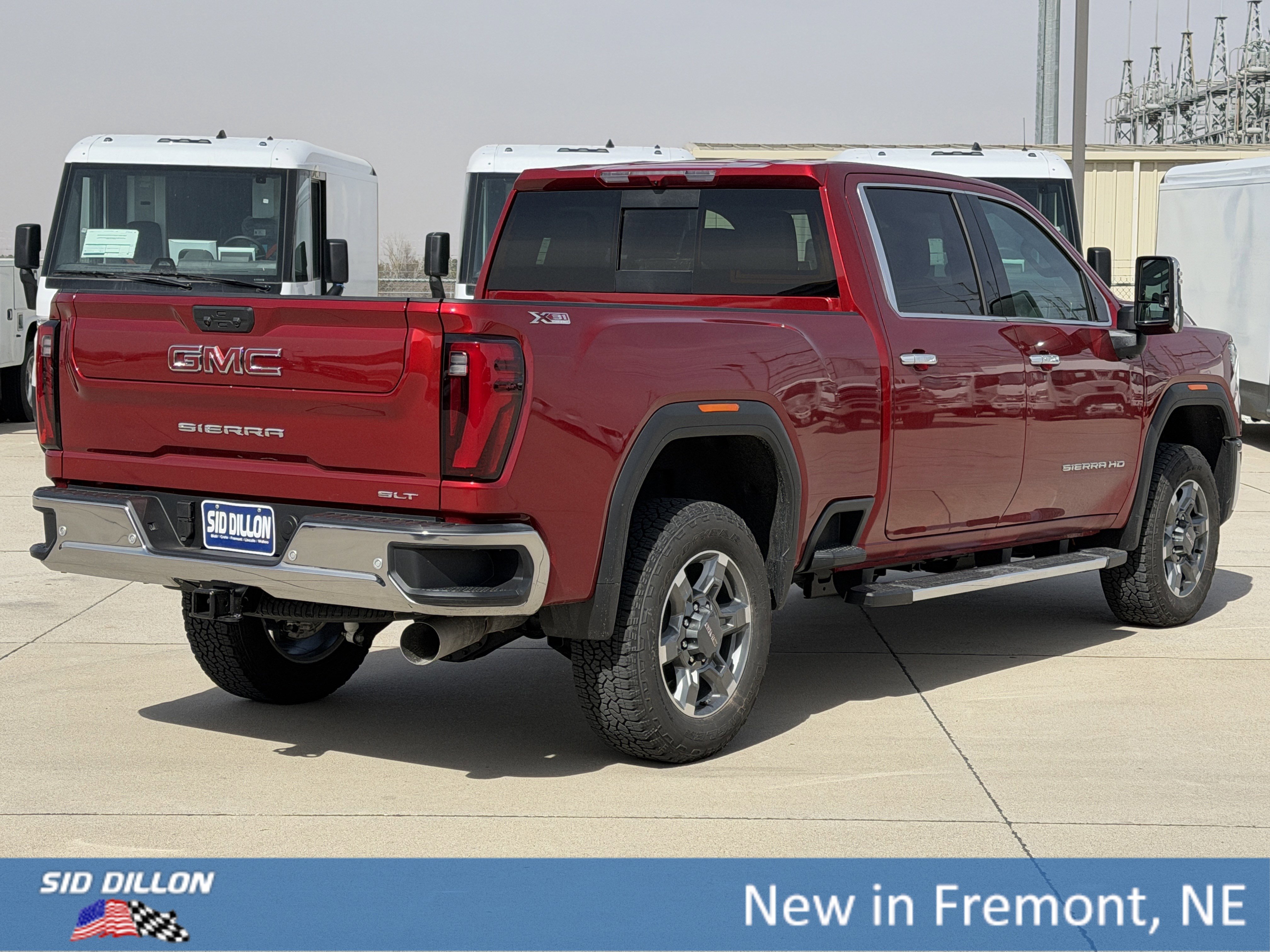New 2026 GMC Sierra 2500 SLT w/ SLT Premium Package AWD/4WD image 4