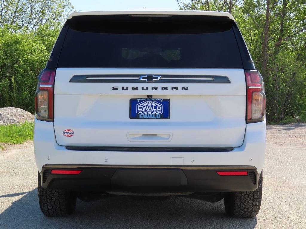 Used 2021 Chevrolet Suburban Z71 w/ Z71 Off-Road Package AWD/4WD image 16