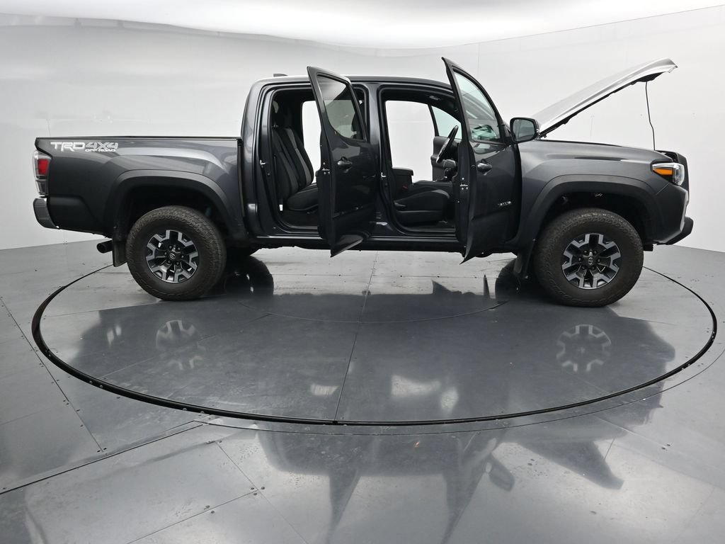 Used 2023 Toyota Tacoma TRD Off-Road AWD/4WD image 37