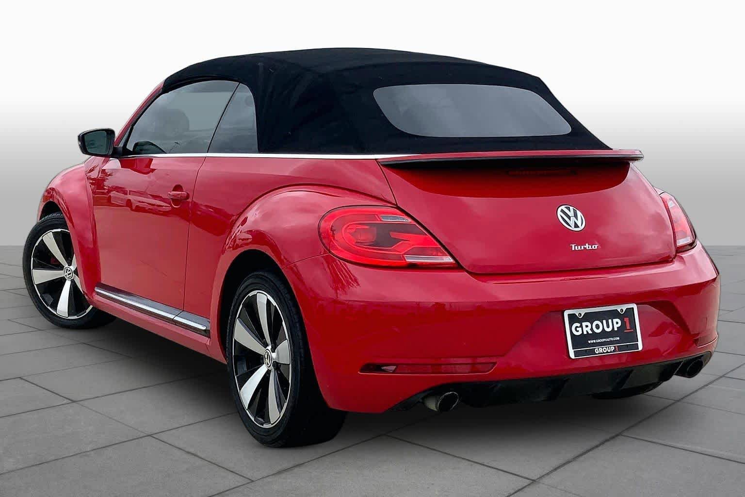 Used 2013 Volkswagen Beetle 2.0T FWD image 11