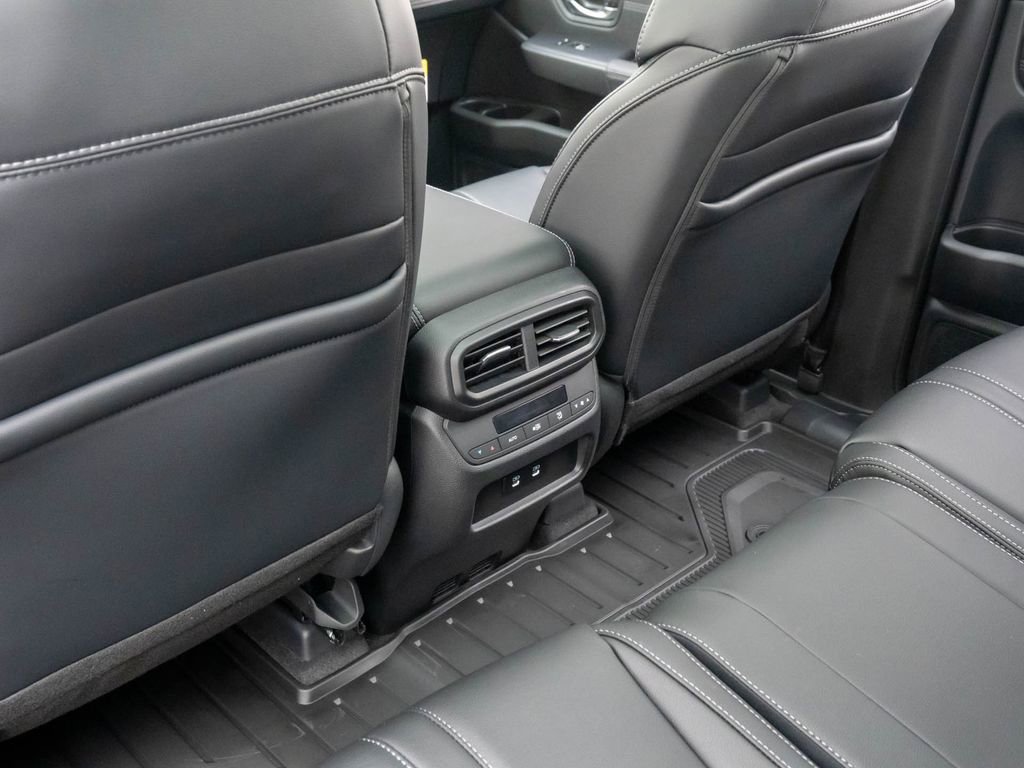 New 2026 Honda Pilot Touring image 18