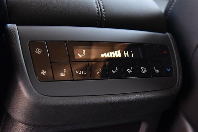 Certified 2025 Nissan Pathfinder SL w/ SL Premium Package image 27