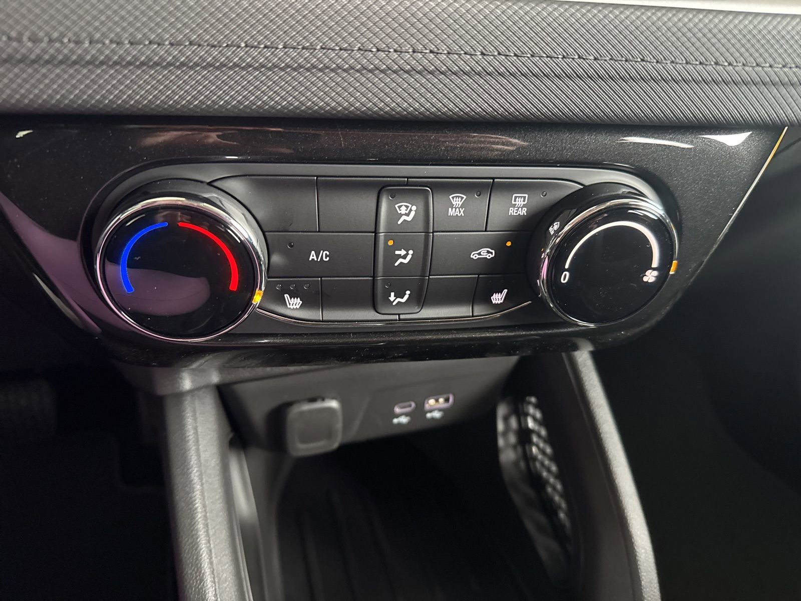 New 2026 Chevrolet TrailBlazer LT w/ LT Cold Weather Package image 25