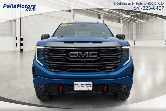 Used 2024 GMC Sierra 1500 AT4 w/ Technology Package image 7