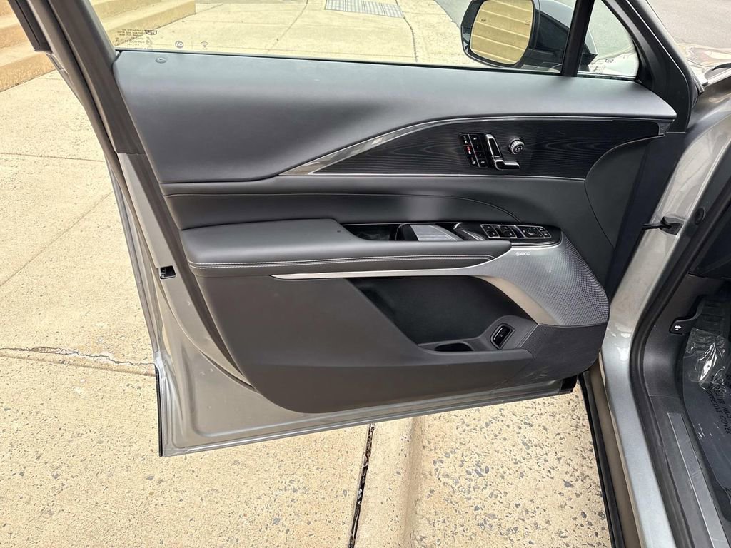 Certified 2024 Cadillac Lyriq Sport image 13