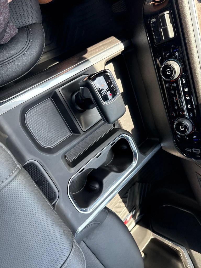 Used 2025 Chevrolet Silverado 1500 LTZ w/ LTZ Premium Package AWD/4WD image 34