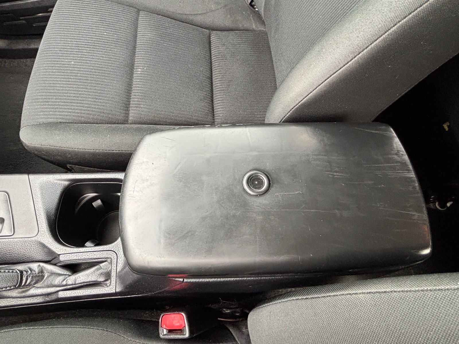 Used 2016 Toyota RAV4 LE AWD/4WD image 17