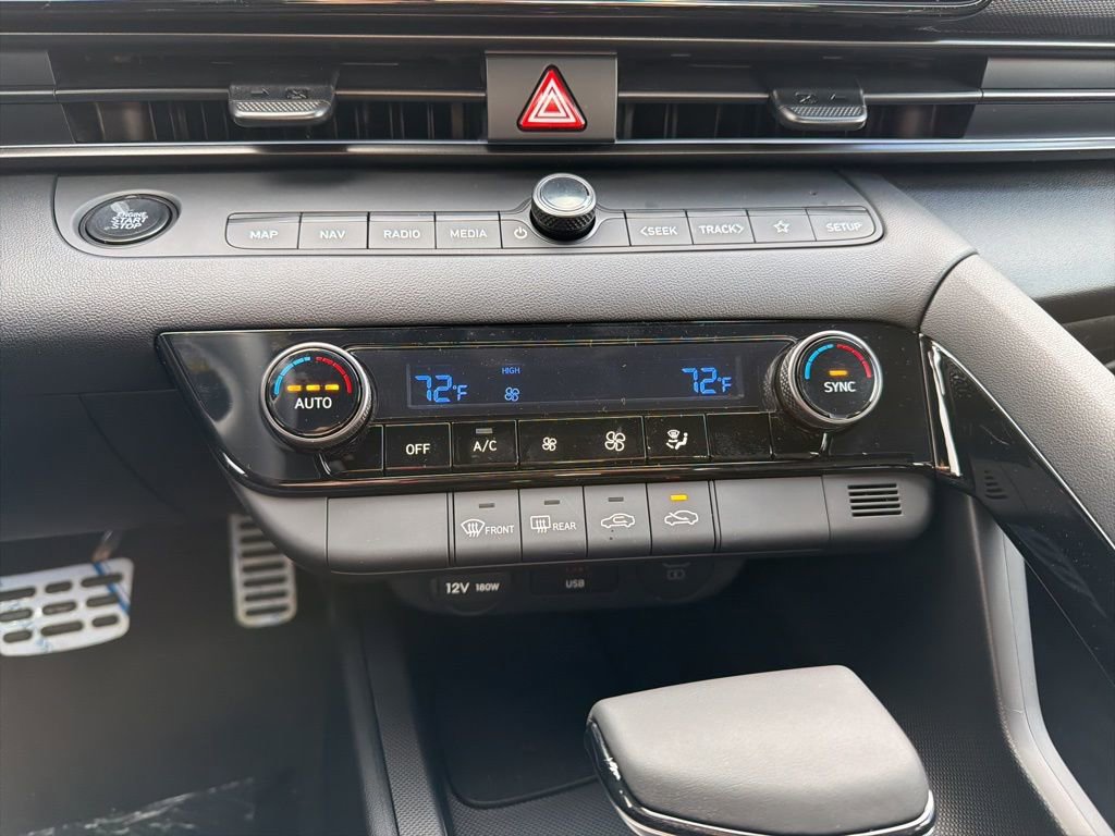New 2026 Hyundai Elantra Sport FWD image 27