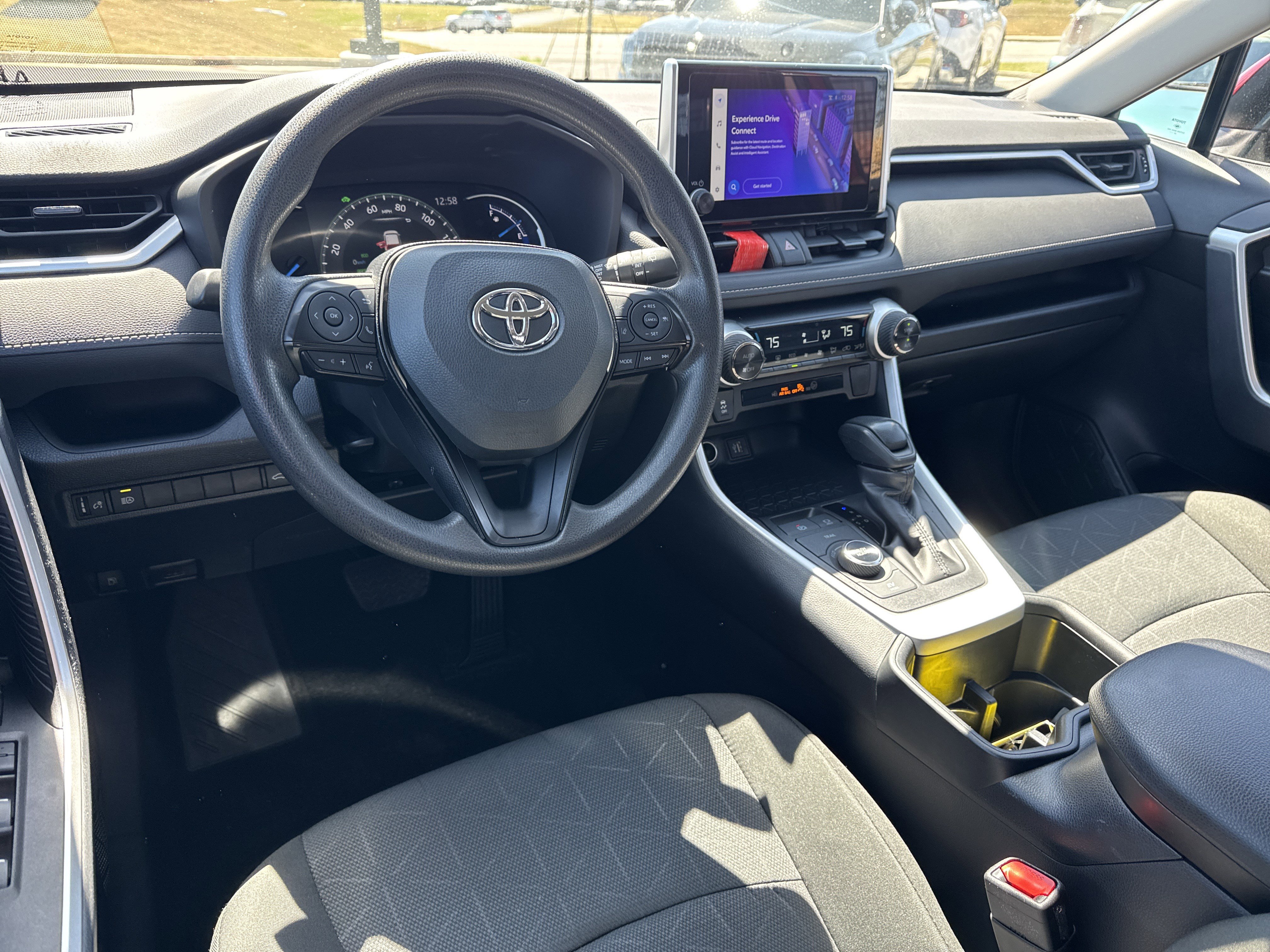 Used 2025 Toyota RAV4 XLE w/ Convenience Package image 22
