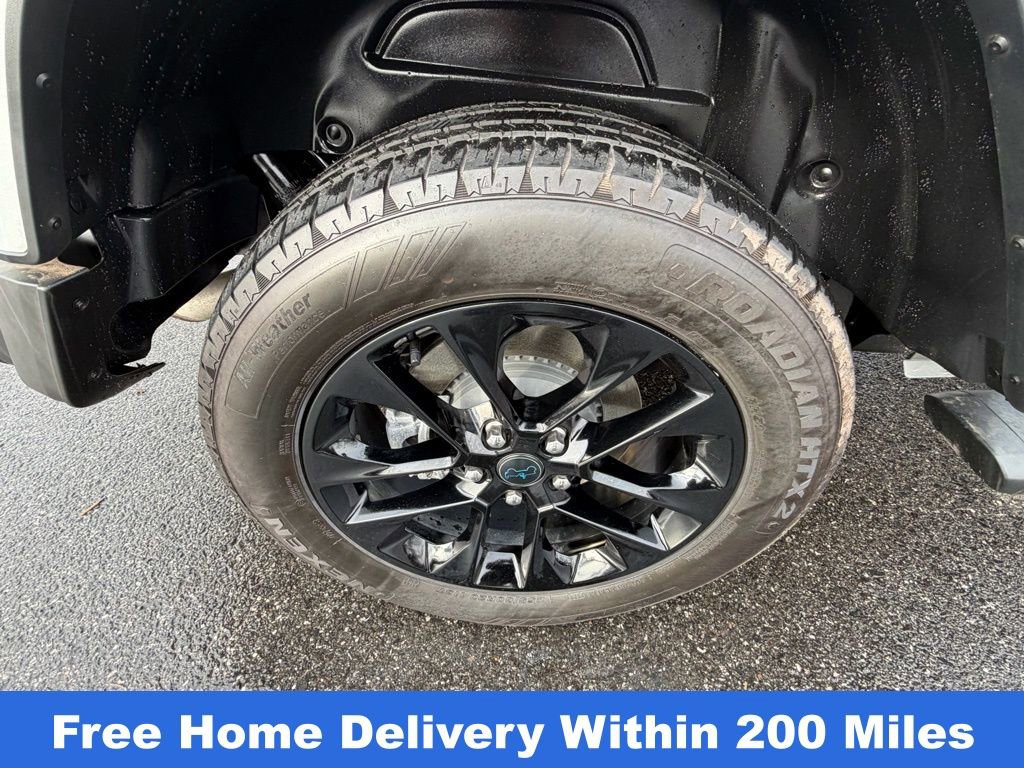 Used 2024 Jeep Wrangler Unlimited Sahara w/ Technology Group image 14