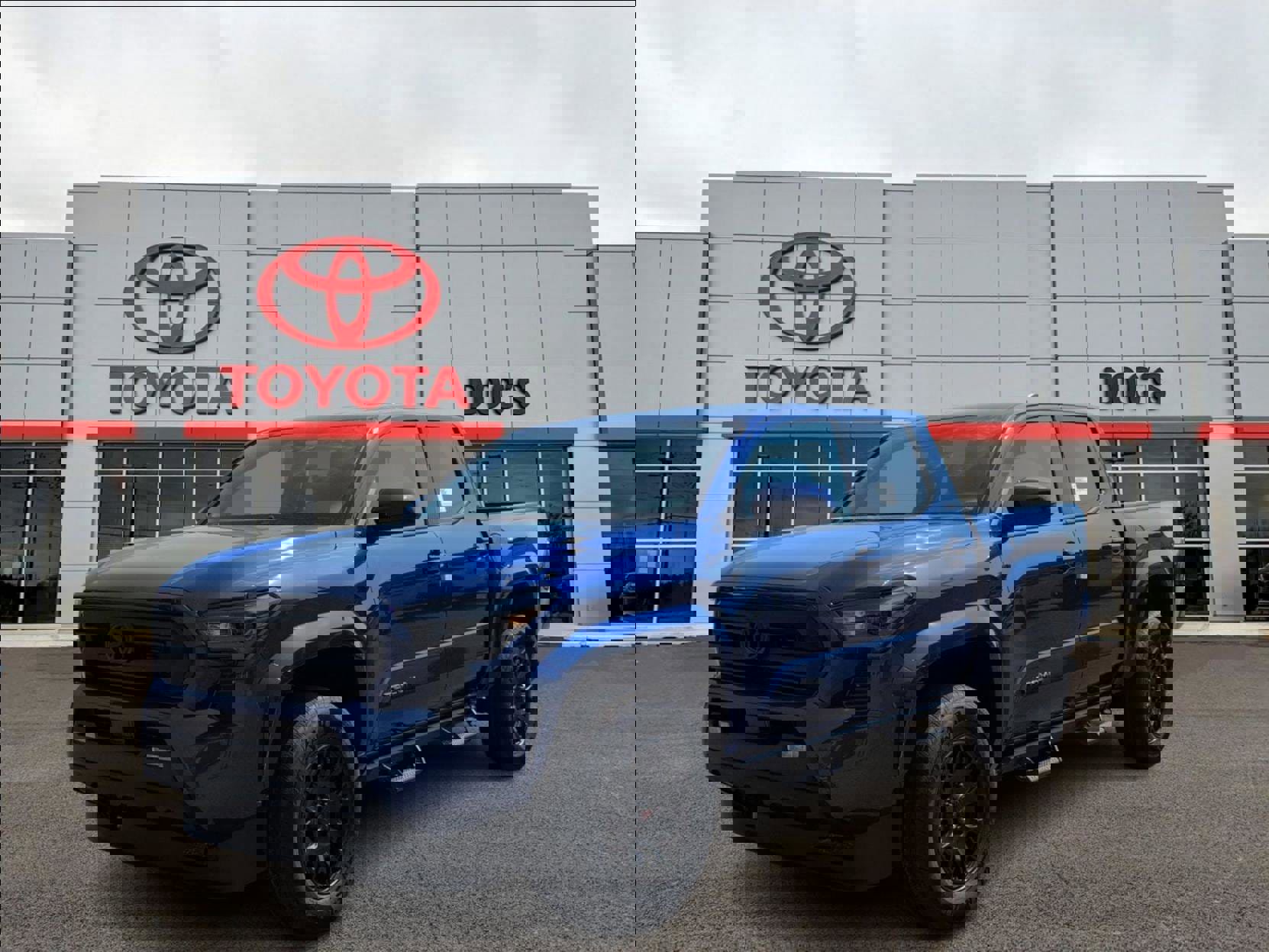 New 2025 Toyota Tacoma SR5