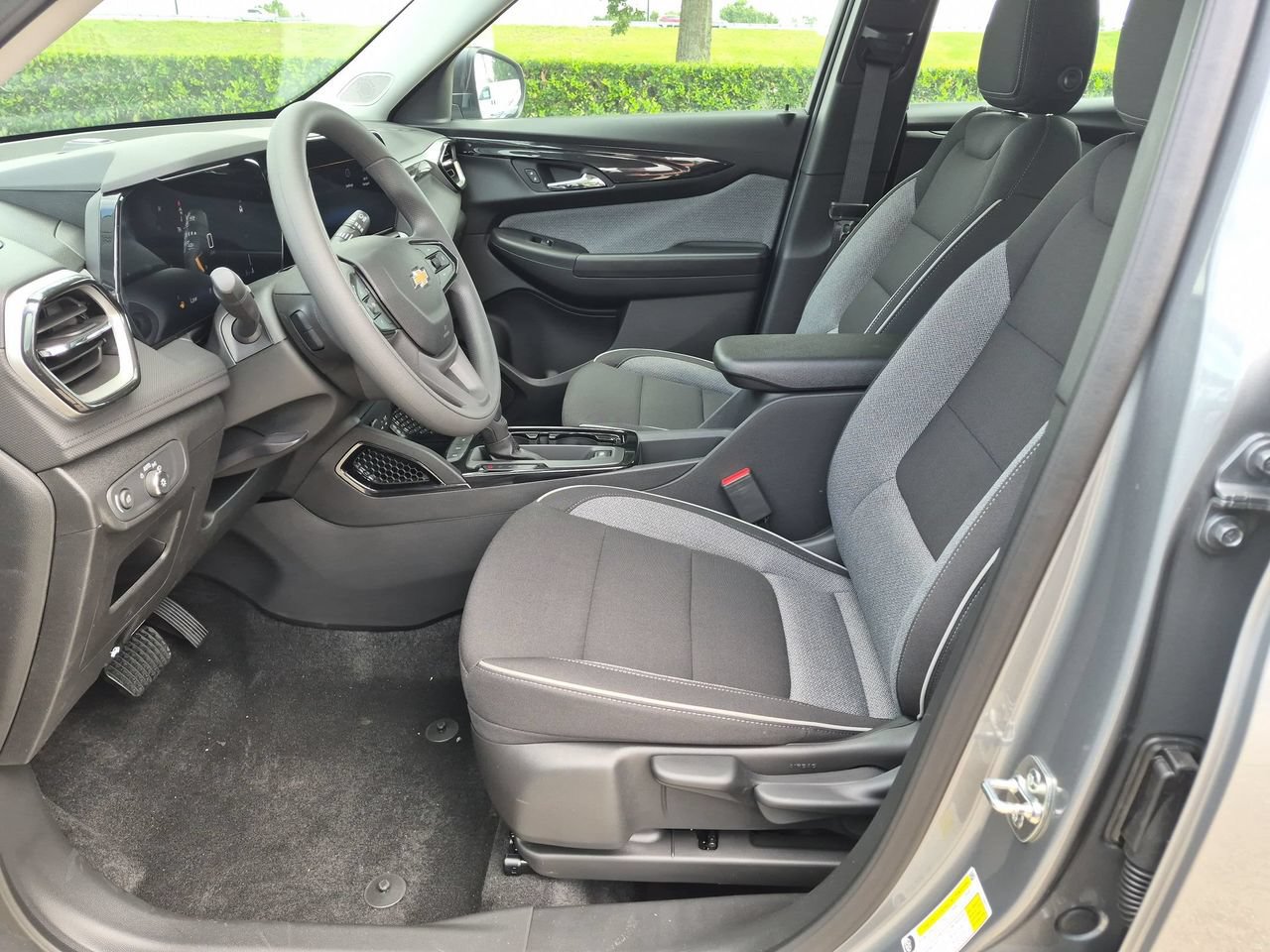 New 2026 Chevrolet TrailBlazer LS w/ LS Confidence Package FWD image 17