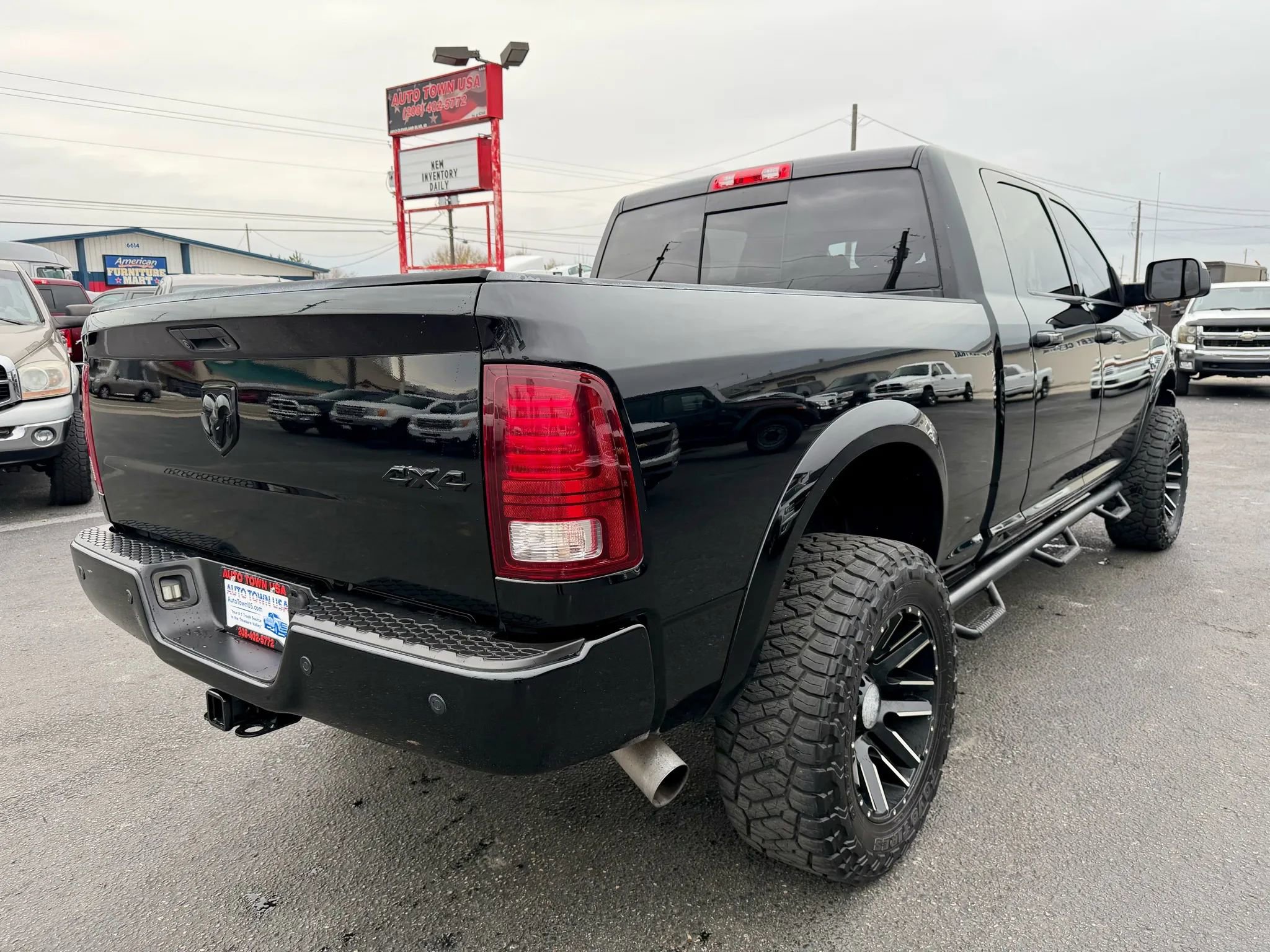 Used 2015 RAM 2500 Laramie image 6