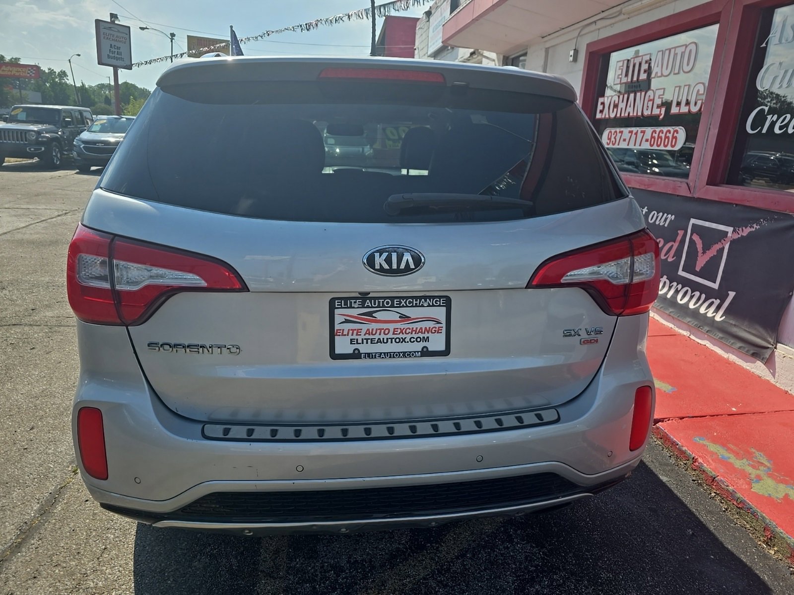 Used 2014 Kia Sorento SX w/ 3rd Row Package image 4