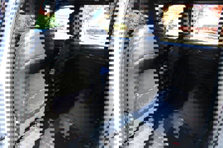 Used 2023 Jeep Grand Cherokee Altitude image 21