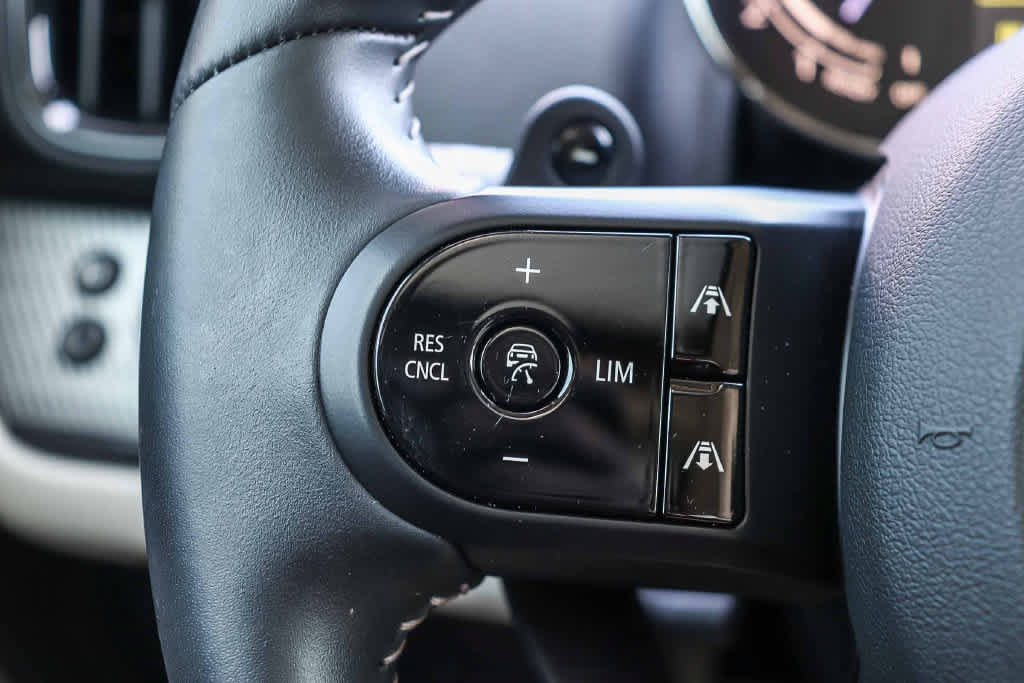 Used 2024 MINI Cooper Countryman S FWD image 23