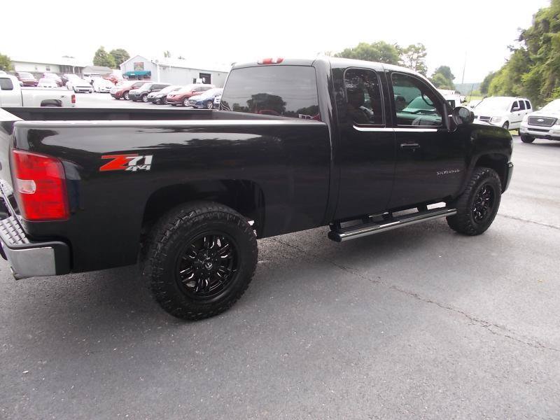 Used 2012 Chevrolet Silverado 1500 LTZ w/ LTZ Plus Package AWD/4WD image 13